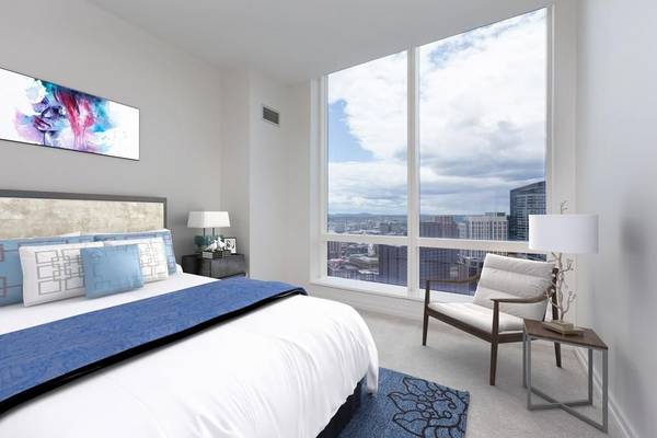 3 bed, 2 bath apartment for rent at 1 Franklin St Unit 3212, Midtown — photo 2 of 11