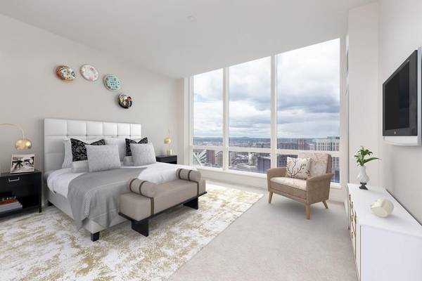 3 bed, 2 bath apartment for rent at 1 Franklin St Unit 3212, Midtown — photo 3 of 11