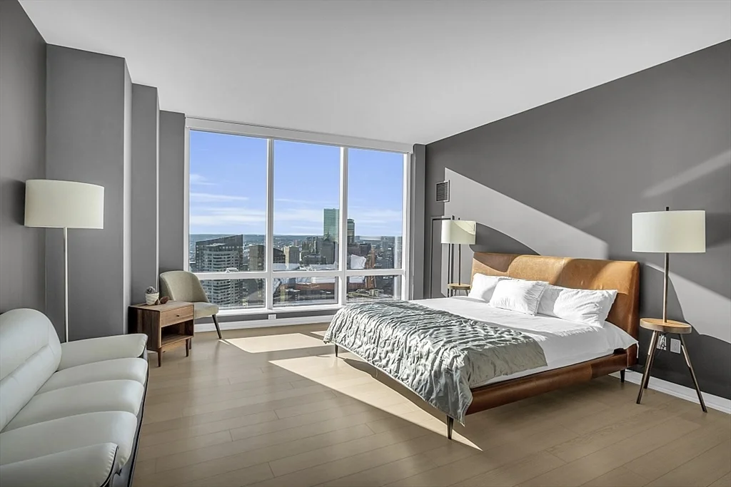 3 bed, 3 bath apartment for rent at 1 Franklin St Unit 4606, Boston Downtown — photo 15 of 38