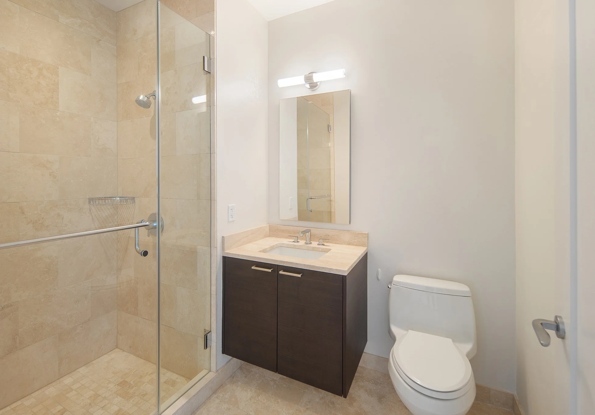 3 bed, 3 bath apartment for rent at 1 Franklin St Unit 5105, Boston Downtown — photo 13 of 35