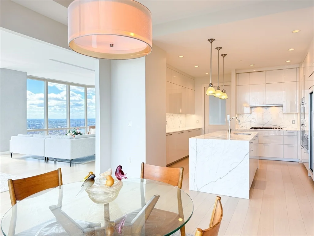 3 bed, 3 bath apartment for rent at 1 Franklin St Unit 5106, Midtown — photo 17 of 42