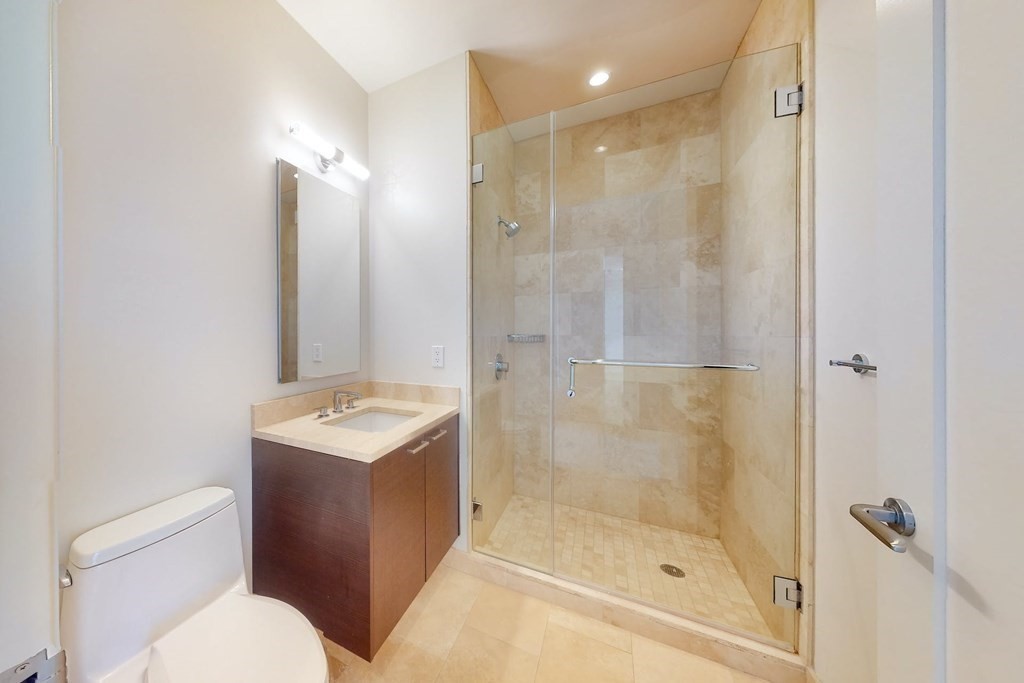 3 bed, 3.5 bath apartment for rent at 1 Franklin St Unit 5505, Boston Downtown — photo 23 of 40