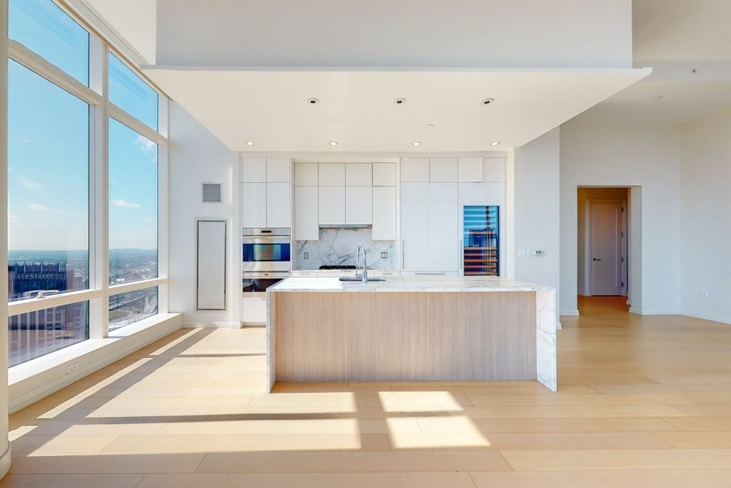 3 bed, 3.5 bath apartment for rent at 1 Franklin St Unit 5505, Boston Downtown — photo 4 of 40