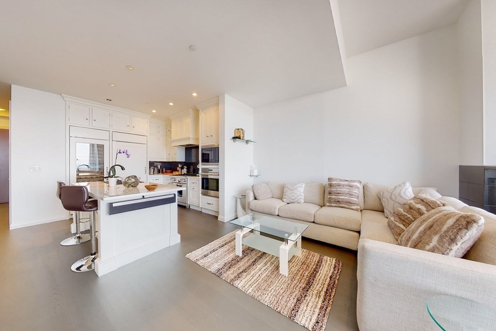 2 bed, 2.5 bath apartment for rent at 1 Franklin St Unit Ph1F, Boston Downtown — photo 11 of 42