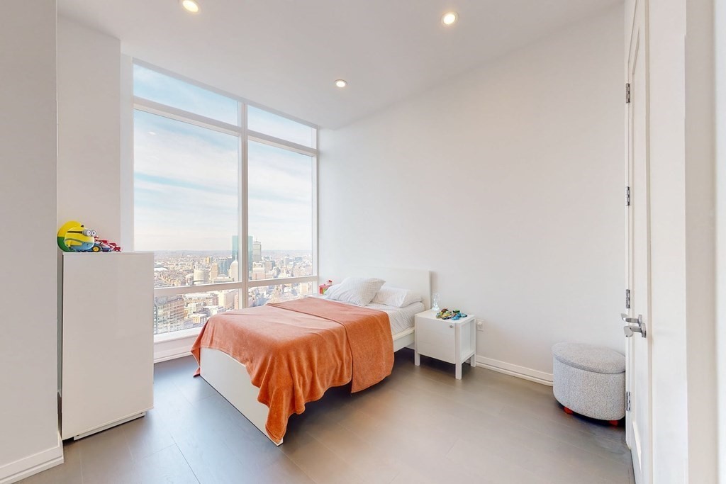 2 bed, 2.5 bath apartment for rent at 1 Franklin St Unit Ph1F, Boston Downtown — photo 21 of 42