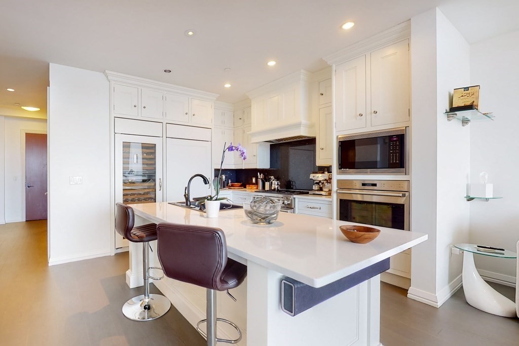 2 bed, 2.5 bath apartment for rent at 1 Franklin St Unit Ph1F, Boston Downtown — photo 12 of 42