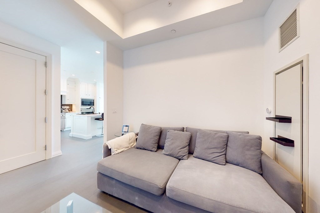 2 bed, 2.5 bath apartment for rent at 1 Franklin St Unit Ph1F, Boston Downtown — photo 26 of 42