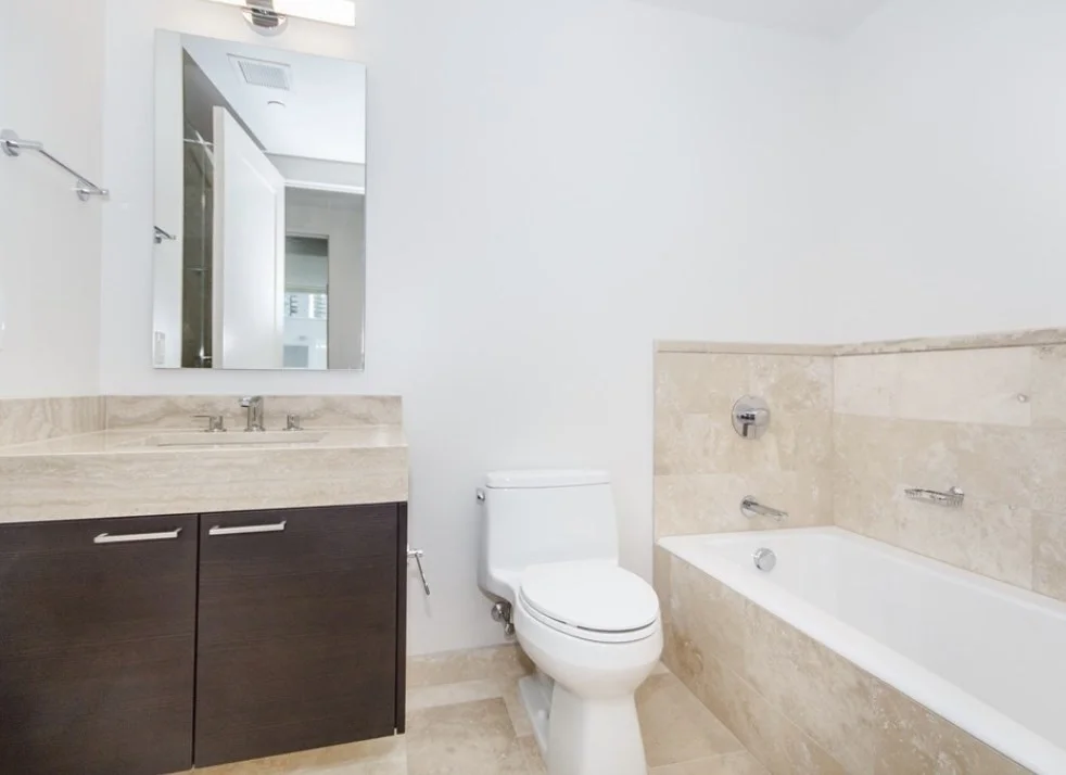 1 bed, 1 bath apartment for rent at 1 Franklin Unit 1501, Midtown — photo 8 of 21