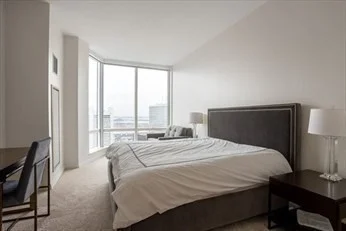 3 bed, 3 bath apartment for rent at 1 Franklin Unit 5105, Boston Downtown — photo 6 of 36