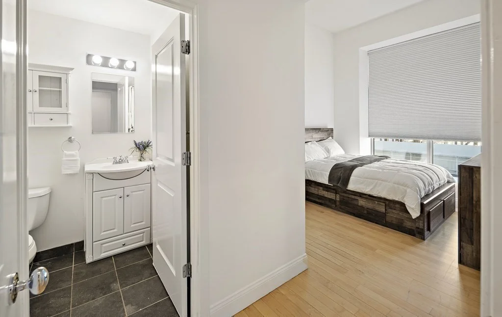 2 bed, 2 bath apartment for rent at 1 Garden St Unit 4, Beacon Hill — photo 7 of 14