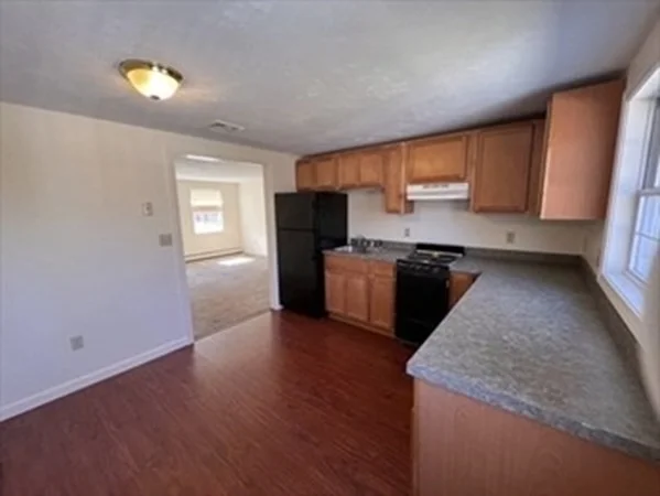 2 bed, 1 bath apartment for rent at 1 Gault Rd Unit 11, West Wareham — photo 3 of 9