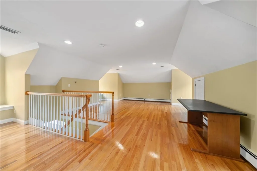 4 bed, 2 bath apartment for rent at 1 Glenbrook Rd, Framingham — photo 14 of 16