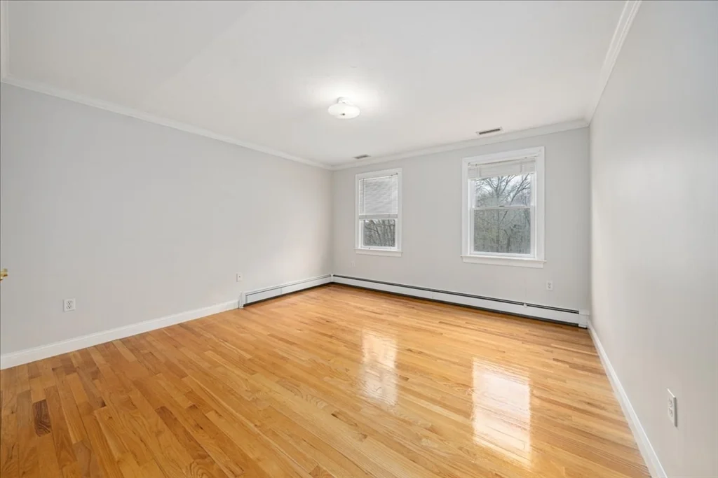 4 bed, 2 bath apartment for rent at 1 Glenbrook Rd, Framingham — photo 11 of 16