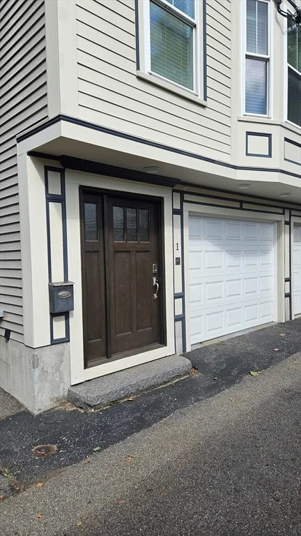 3 bed, 2 bath apartment for rent at 1 Goodwin Unit 1, South Boston — photo 16 of 16