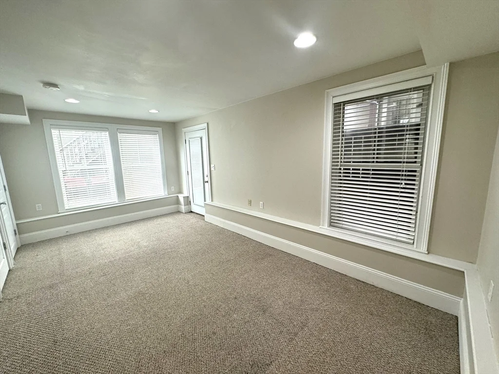 3 bed, 2 bath apartment for rent at 1 Goodwin Unit 1, South Boston — photo 10 of 16