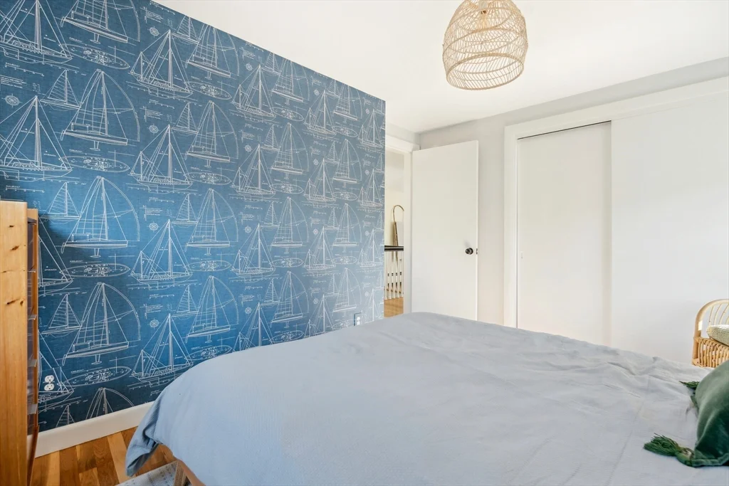 2 bed, 1 bath apartment for rent at 1 Goodwins Ct, Marblehead — photo 21 of 31