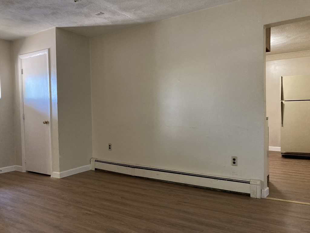 1 bed, 1 bath apartment for rent at 1 Gordon Ter Unit 1, Quincy Center — photo 4 of 12