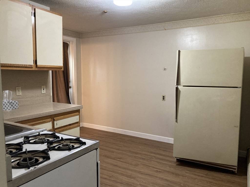 1 bed, 1 bath apartment for rent at 1 Gordon Ter Unit 1, Quincy Center — photo 6 of 12