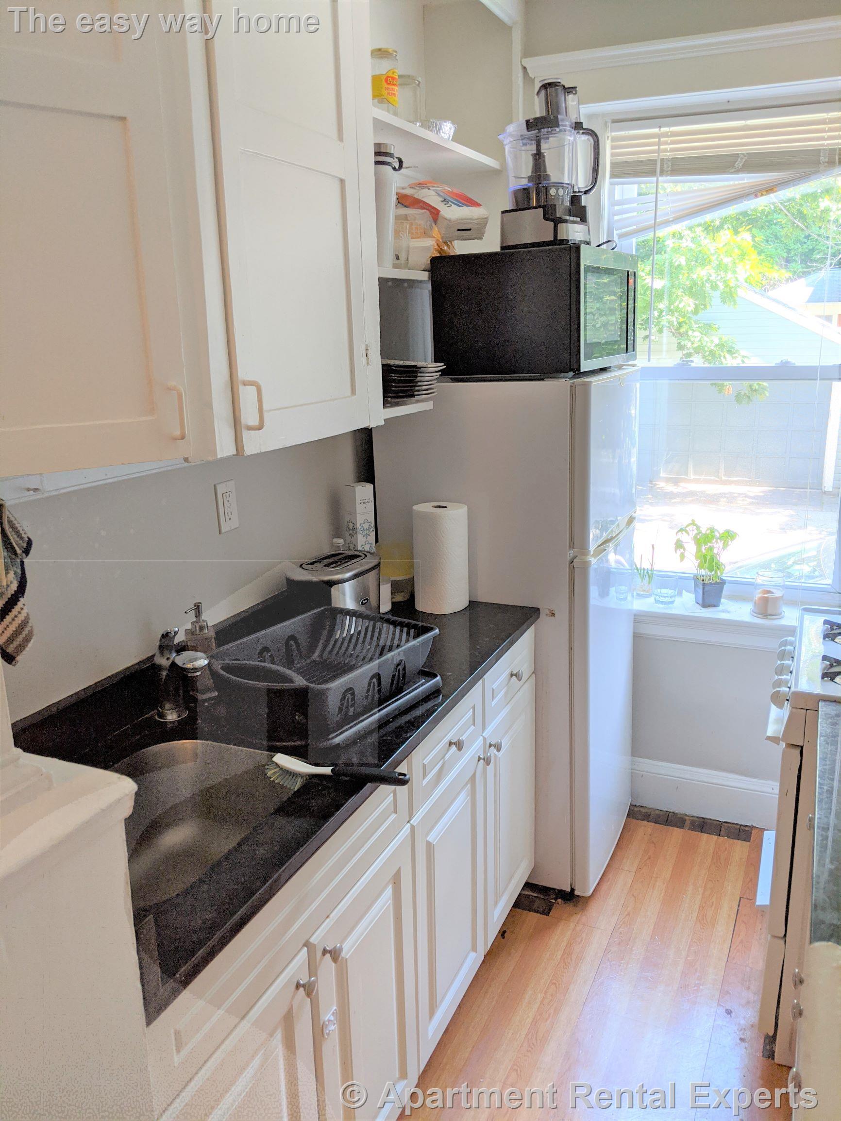 1 bed, 1 bath apartment for rent at 1 Gray St Unit 3, Porter Square — photo 8 of 12