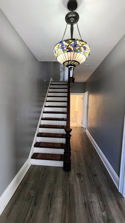 2 bed, 1.5 bath apartment for rent at 1 Greenleaf Pl Unit 1, Melrose — photo 8 of 11