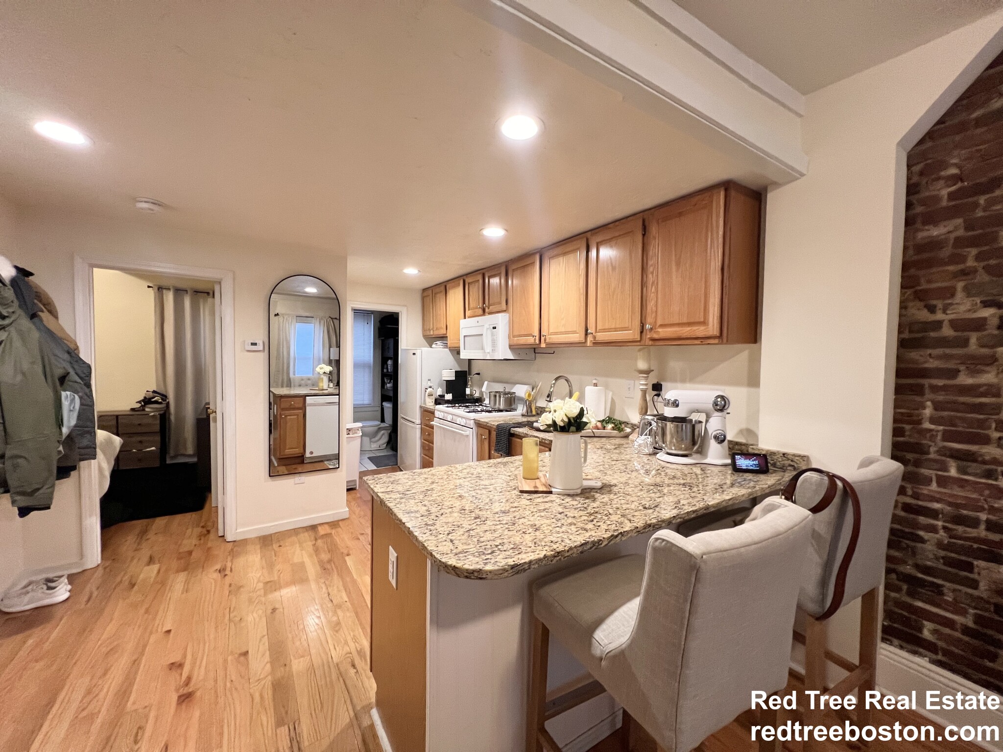 1 bed, 1 bath apartment for rent at 1 Grimes St Unit 1, South Boston — photo 4 of 16