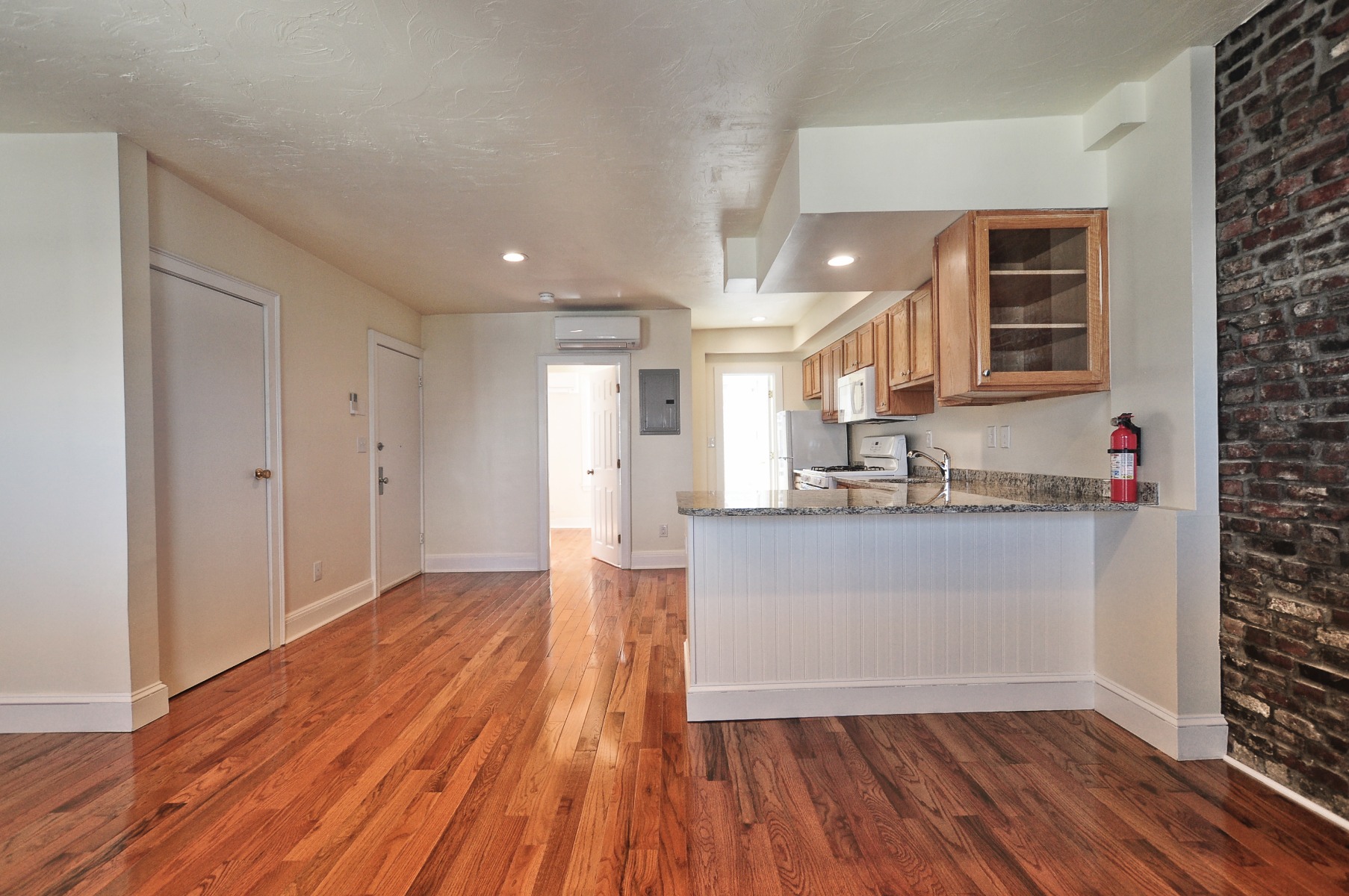 1 bed, 1 bath apartment for rent at 1 Grimes St Unit 1, South Boston — photo 9 of 16