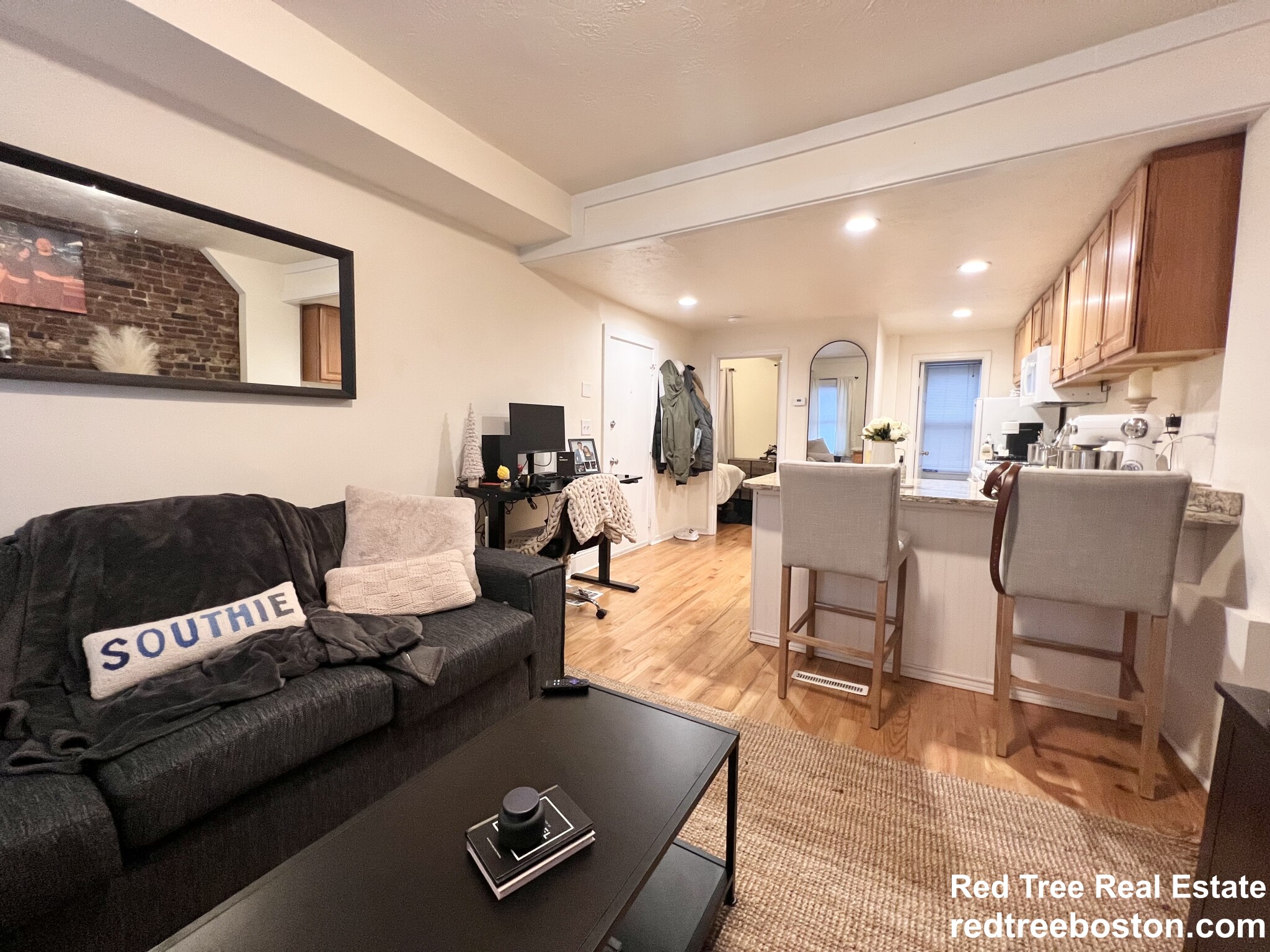 1 bed, 1 bath apartment for rent at 1 Grimes St Unit 1, South Boston — photo 1 of 16