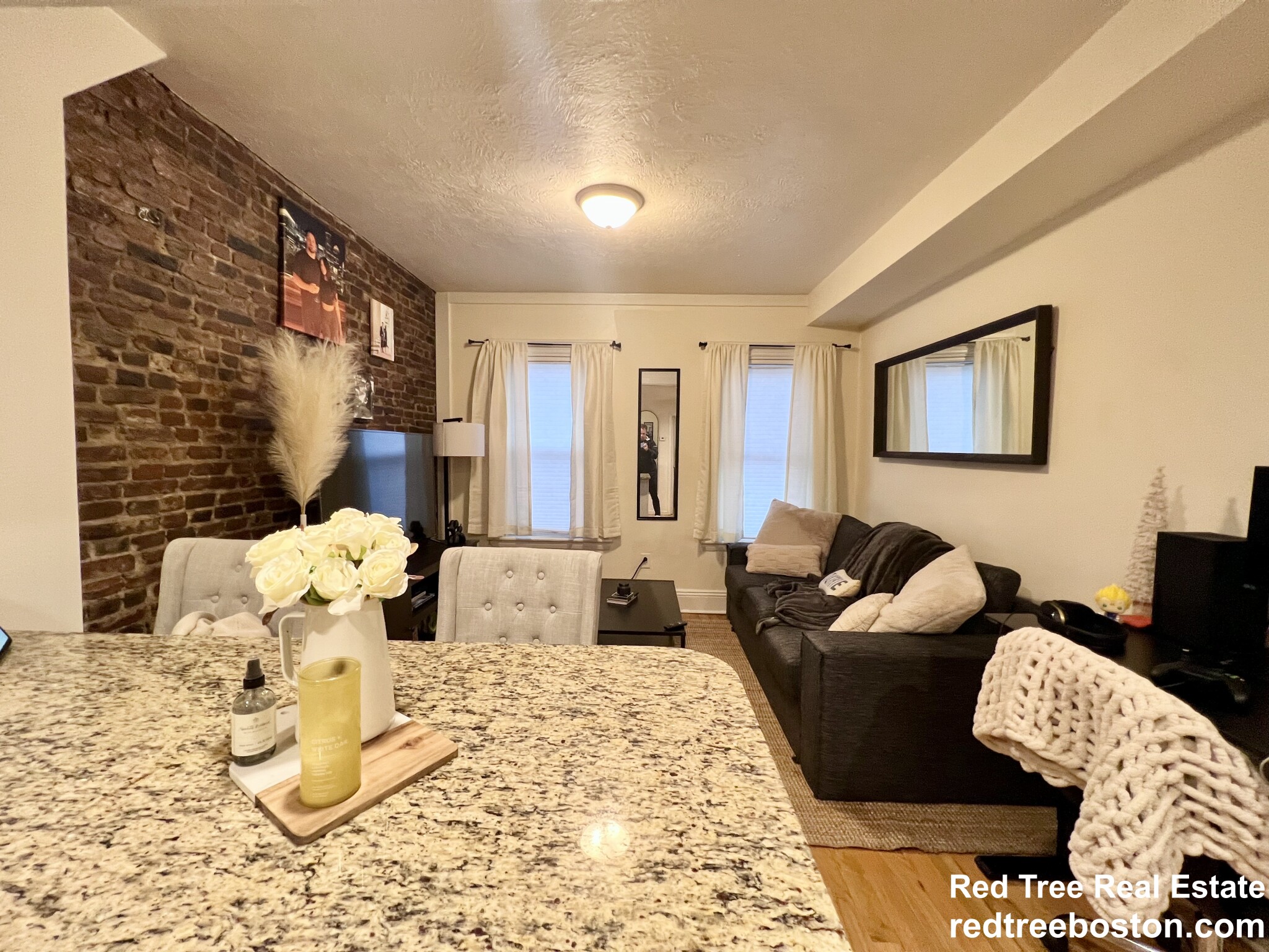 1 bed, 1 bath apartment for rent at 1 Grimes St Unit 1, South Boston — photo 7 of 16