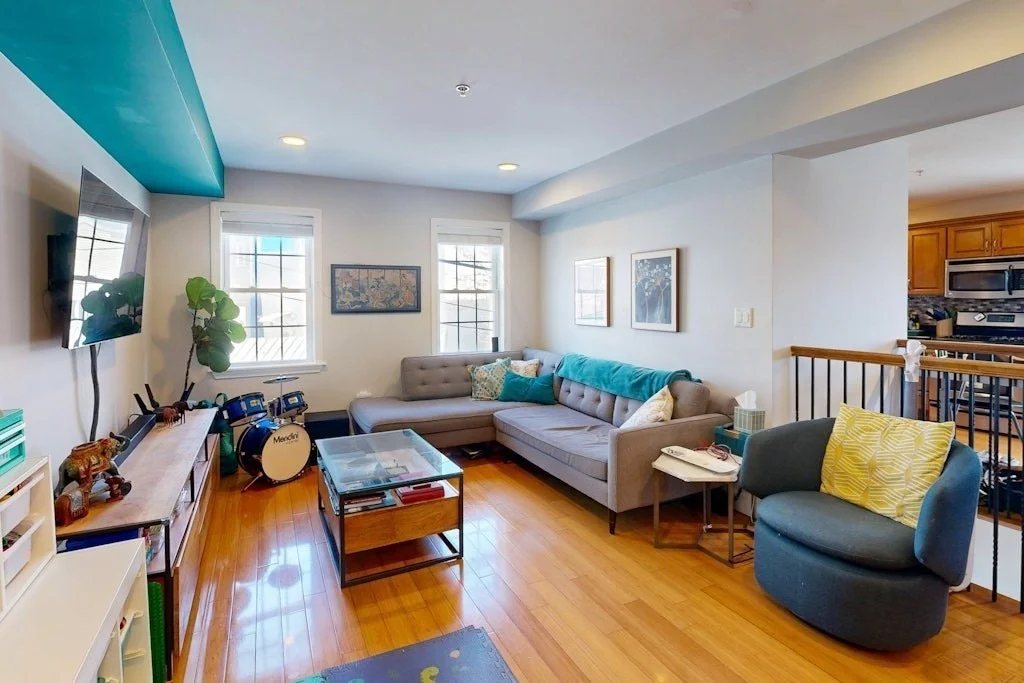 3 bed, 2 bath apartment for rent at 1 Hadley St Unit 1, Charlestown — photo 3 of 12