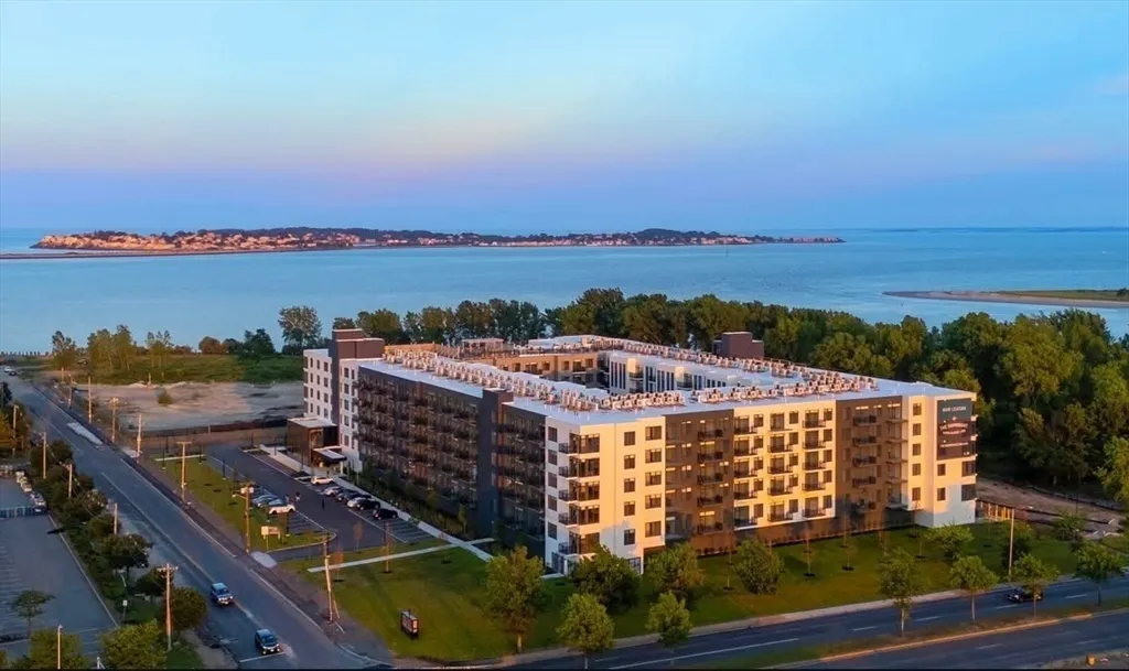 1 bed, 1 bath apartment for rent at 1 Hanson Unit 491, Lynn — photo 9 of 12