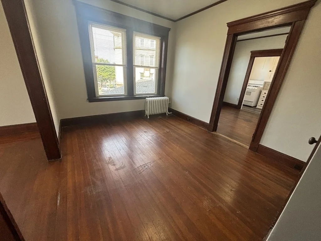 1 bed, 1 bath apartment for rent at 1 Harbor Unit 1, Salem — photo 4 of 7