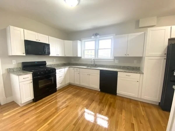 2 bed, 1 bath apartment for rent at 1 Harvard St Unit 1, Arlington
