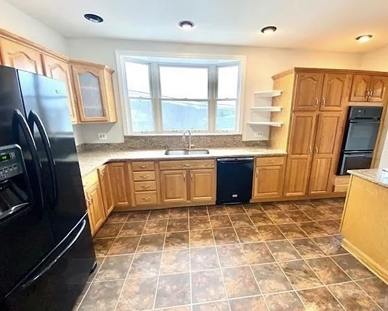 3 bed, 1 bath apartment for rent at 1 Harvard St Unit 2, Arlington — photo 2 of 9