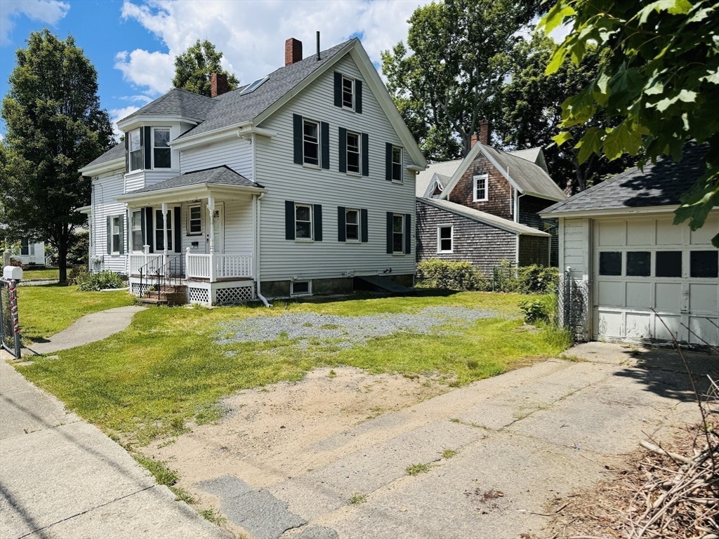 2 bed, 1 bath apartment for rent at 1 High St Unit 1, Middleboro — photo 2 of 23