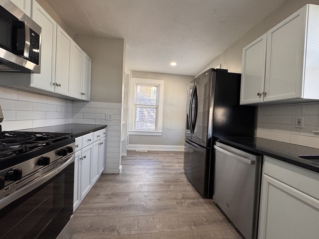 2 bed, 1 bath apartment for rent at 1 High St Unit 1, Middleboro — photo 6 of 23