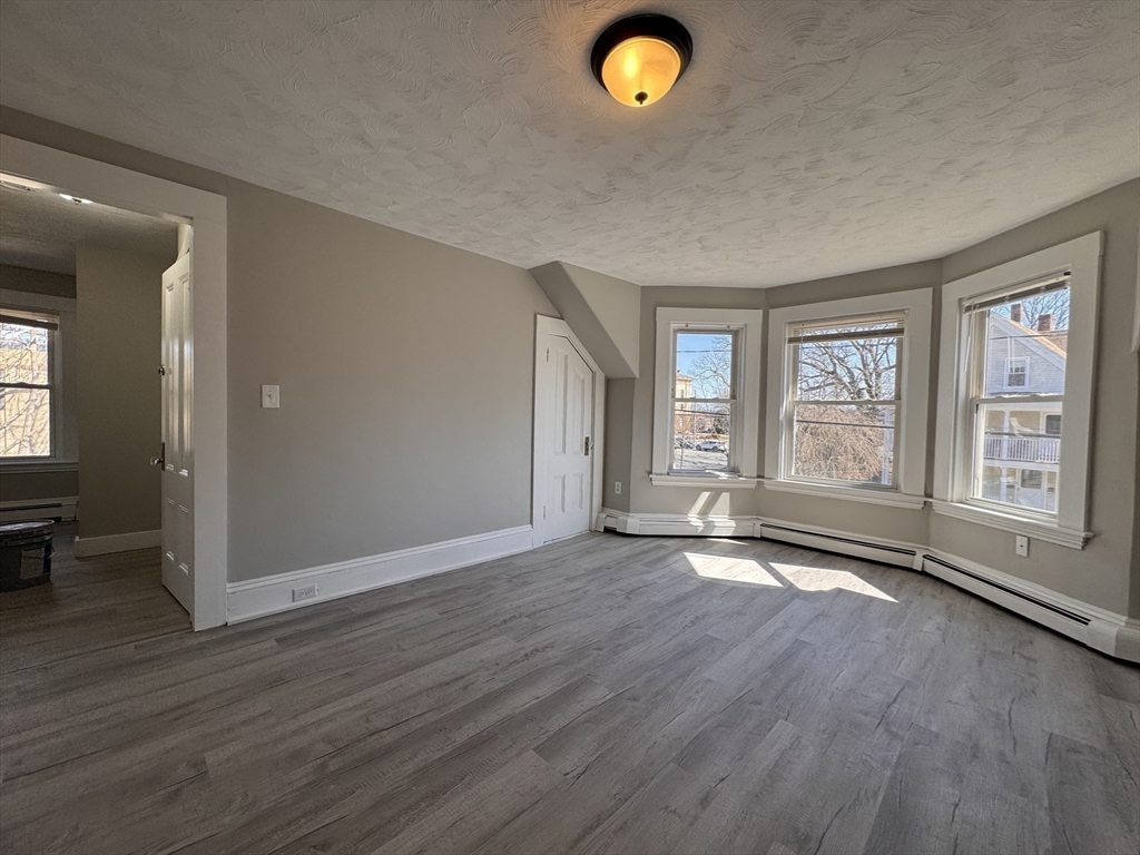 2 bed, 1 bath apartment for rent at 1 High St Unit 2, Middleboro — photo 10 of 23