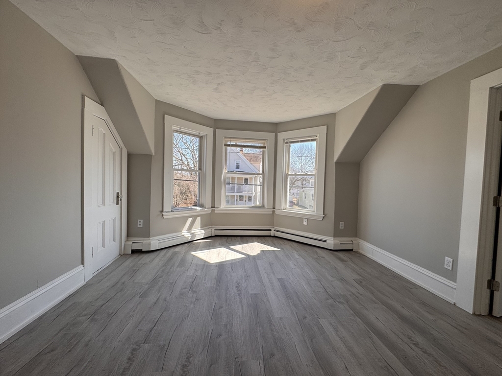 2 bed, 1 bath apartment for rent at 1 High St Unit 2, Middleboro — photo 9 of 23