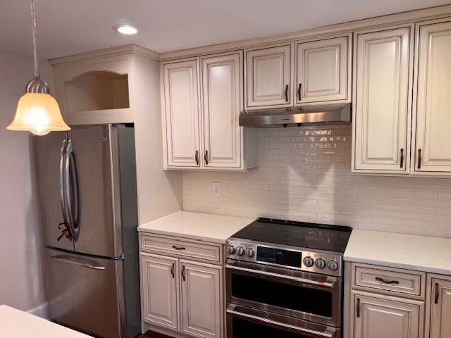 4 bed, 1.5 bath apartment for rent at 1 Howe St Unit 2, Winter Hill — photo 11 of 42