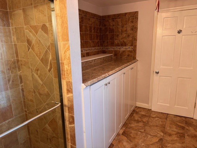 4 bed, 1.5 bath apartment for rent at 1 Howe St Unit 2, Winter Hill — photo 25 of 42