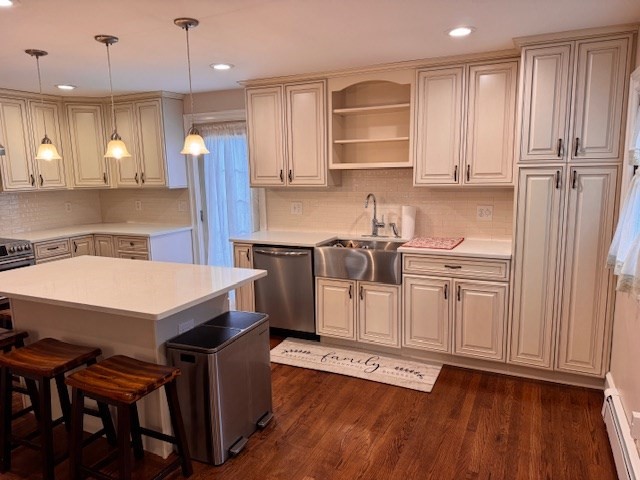 4 bed, 1.5 bath apartment for rent at 1 Howe St Unit 2, Winter Hill — photo 8 of 42