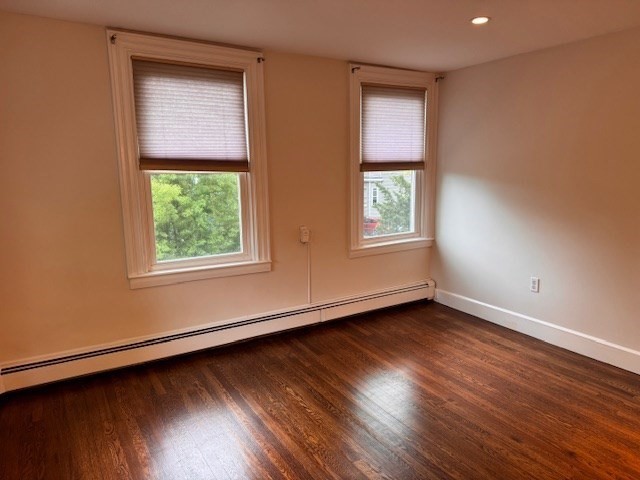 4 bed, 1.5 bath apartment for rent at 1 Howe St Unit 2, Winter Hill — photo 4 of 42