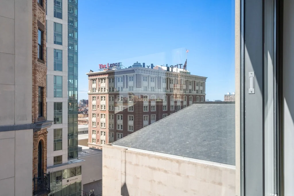 2 bed, 2 bath apartment for rent at 1 Huntington Ave Unit 807, Back Bay — photo 5 of 31
