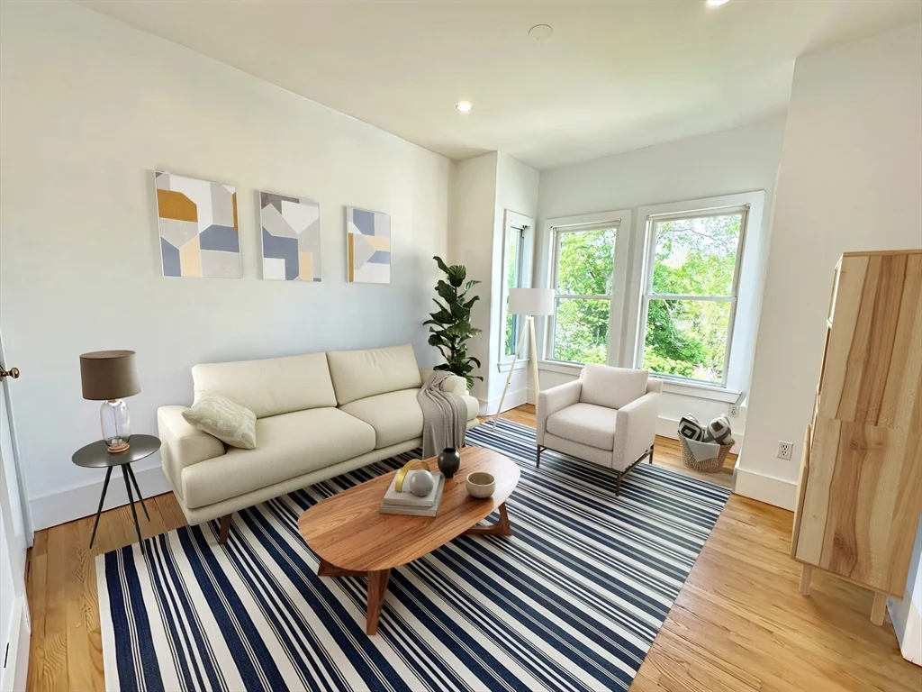 Studio bed, 1 bath apartment for rent at 1 Ipswich Pl Unit 3, East Boston