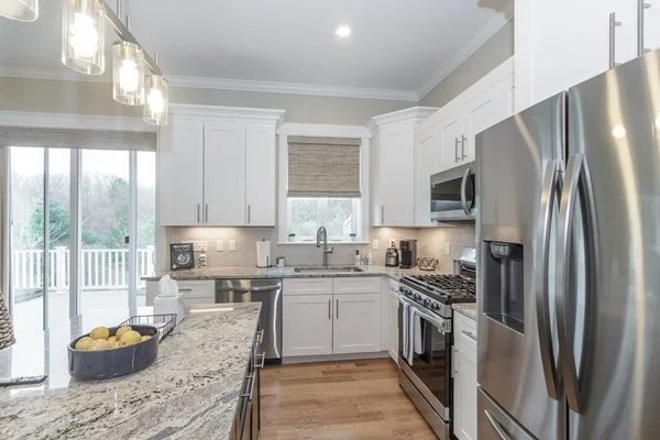 2 bed, 2 bath apartment for rent at 1 Jana Unit E, Merrimac — photo 7 of 35