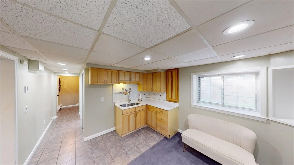 3 bed, 2 bath apartment for rent at 1 Jonathan Cir, Worcester — photo 21 of 24