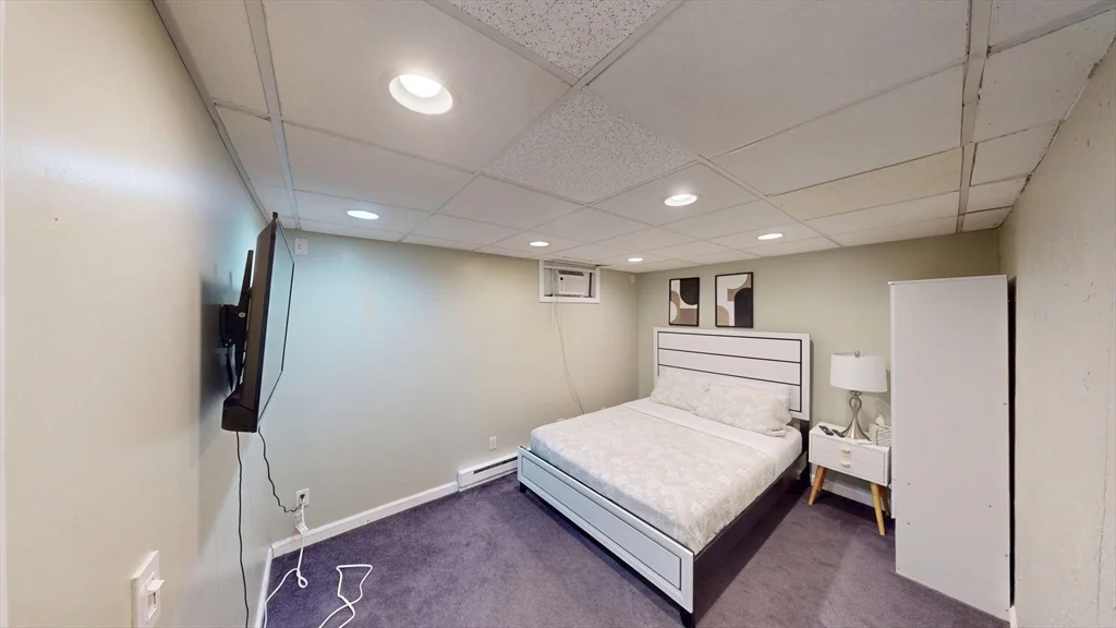 3 bed, 2 bath apartment for rent at 1 Jonathan Cir, Worcester — photo 22 of 24