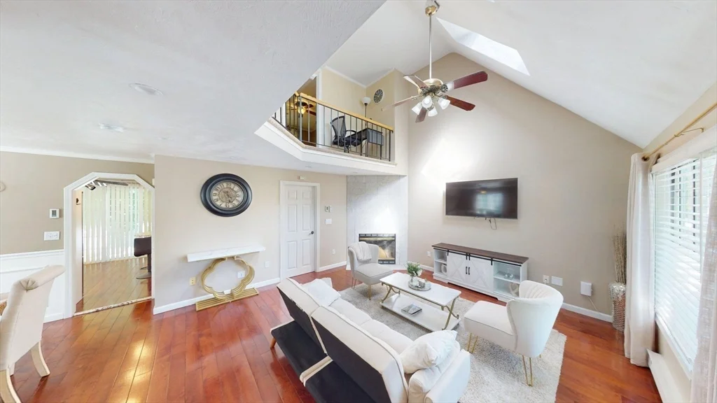 3 bed, 2 bath apartment for rent at 1 Jonathan Cir, Worcester — photo 3 of 24