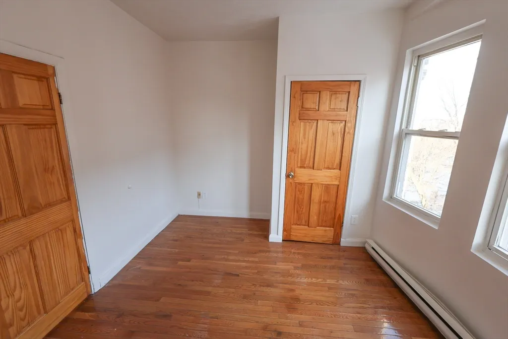2 bed, 1 bath apartment for rent at 1 Kenilworth St Unit 3, Roxbury — photo 8 of 10