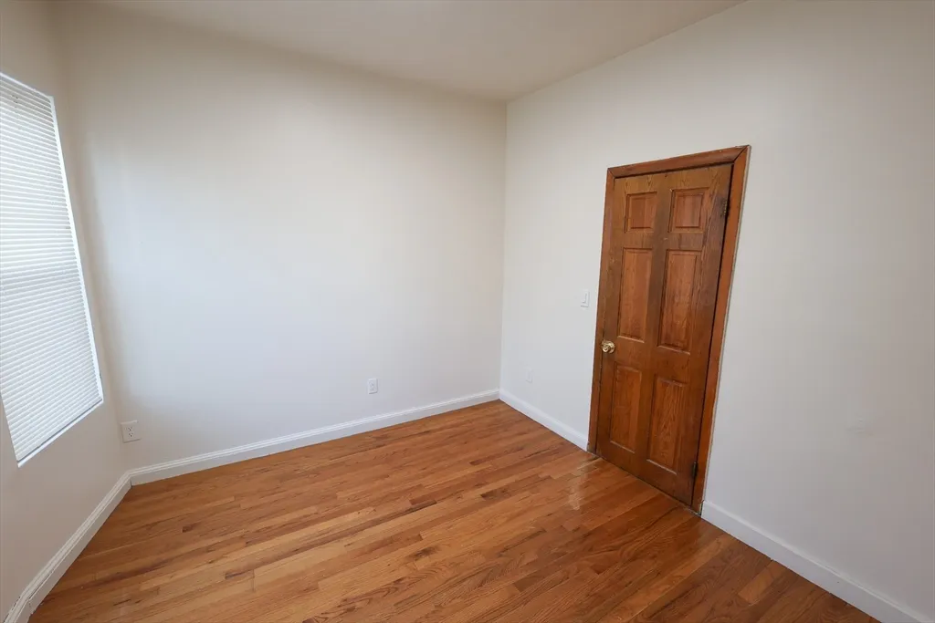 2 bed, 1 bath apartment for rent at 1 Kenilworth St Unit 5, Roxbury — photo 12 of 16