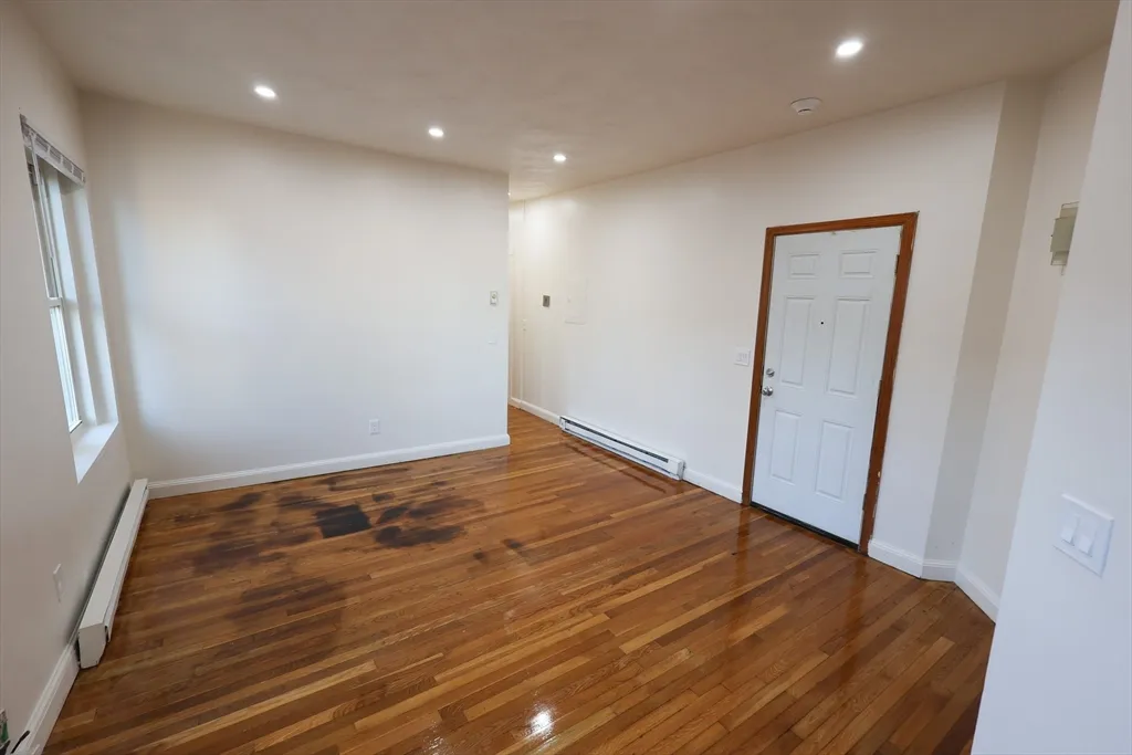 2 bed, 1 bath apartment for rent at 1 Kenilworth St Unit 5, Roxbury — photo 7 of 16